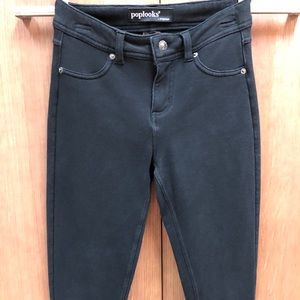 Poplooks stretch capri pants. Size Small